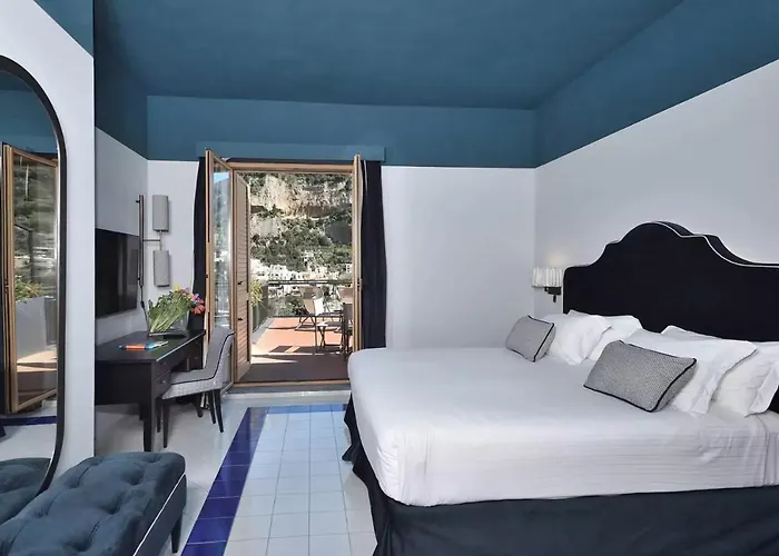 Lägenhetshotell Luxury Royal Positano